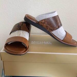 Michael Kors Luggage Millie Slide